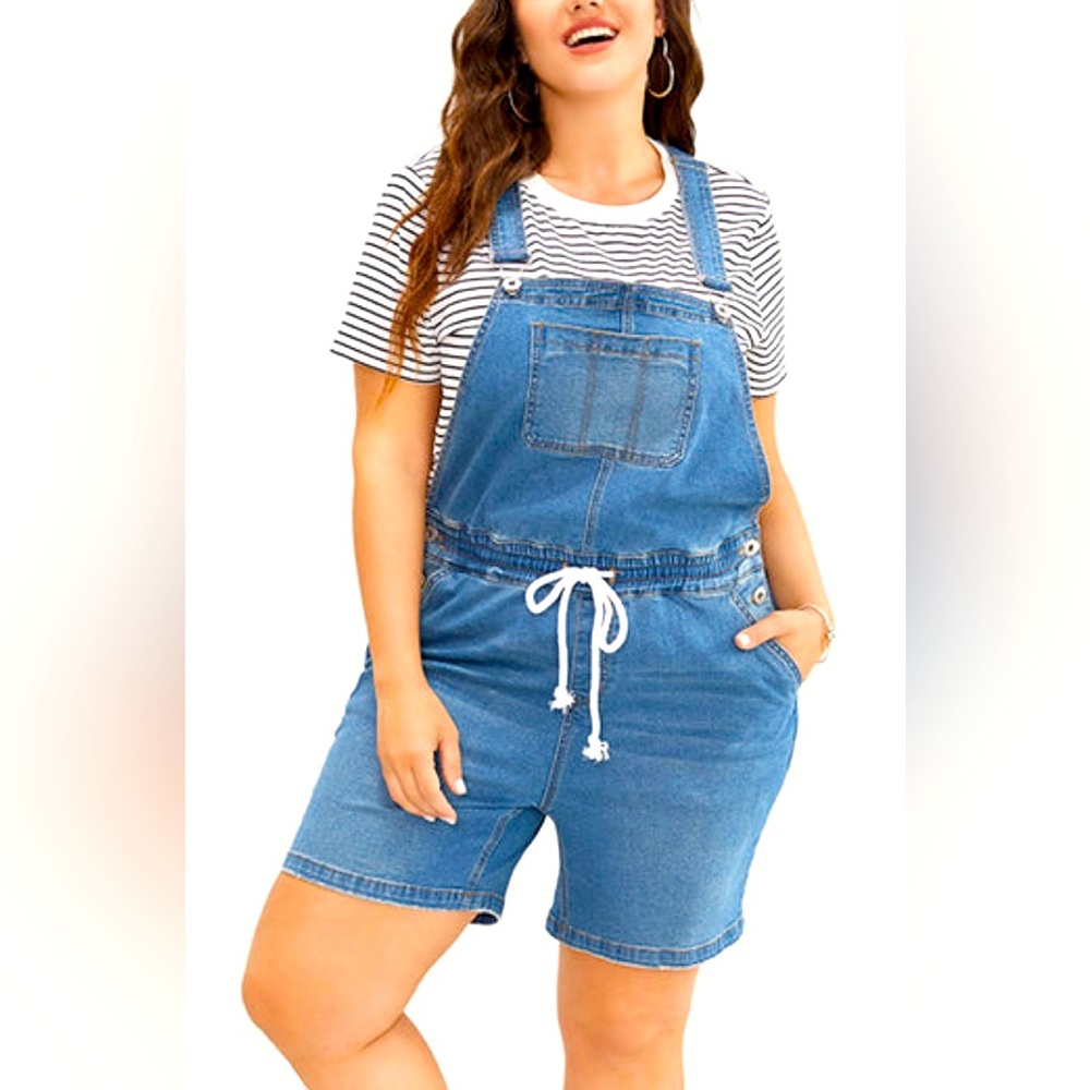 NWT BloomChic denim overall shorts- Size 22